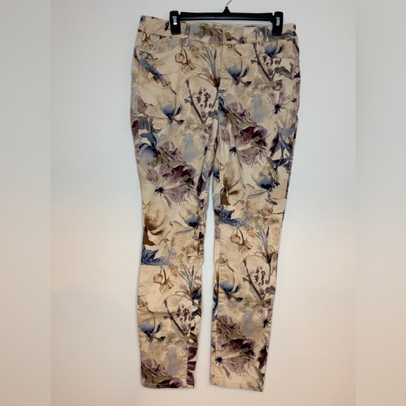 Chico's Denim - Chico's Cream and Purple Floral Straight Leg Jeans Size 8 Chico’s size 1